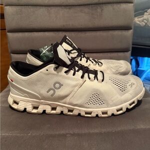 On Running Men's White Athletic Shoes Size 14